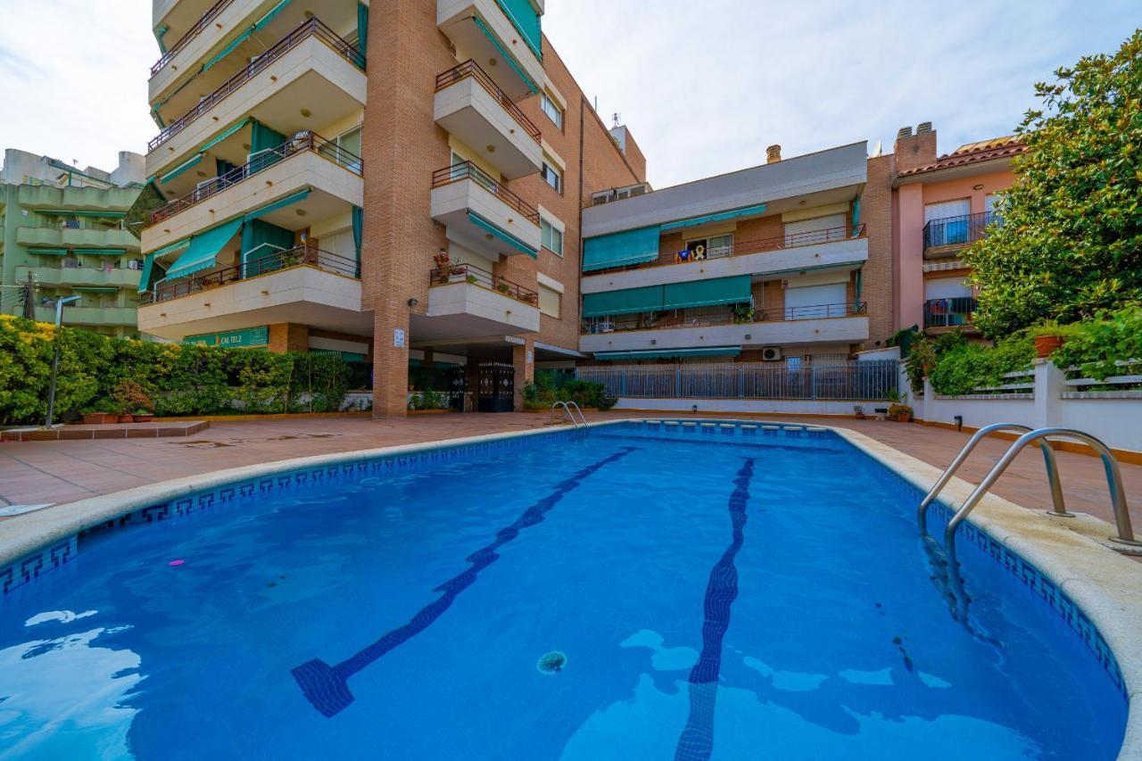 Homeholidaysrentals Margot - Costa Barcelona Pineda de Mar Ngoại thất bức ảnh