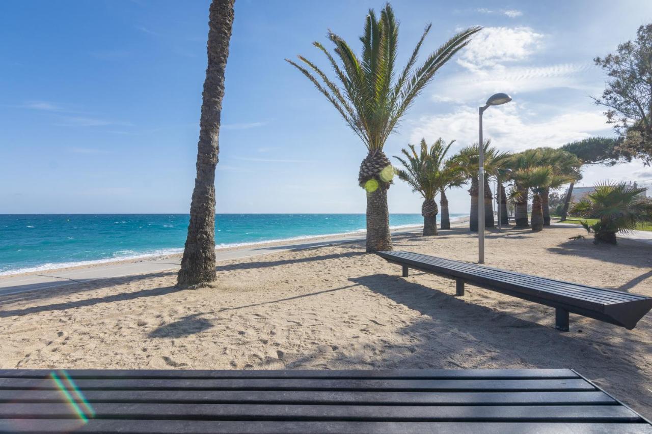 Homeholidaysrentals Margot - Costa Barcelona Pineda de Mar Ngoại thất bức ảnh