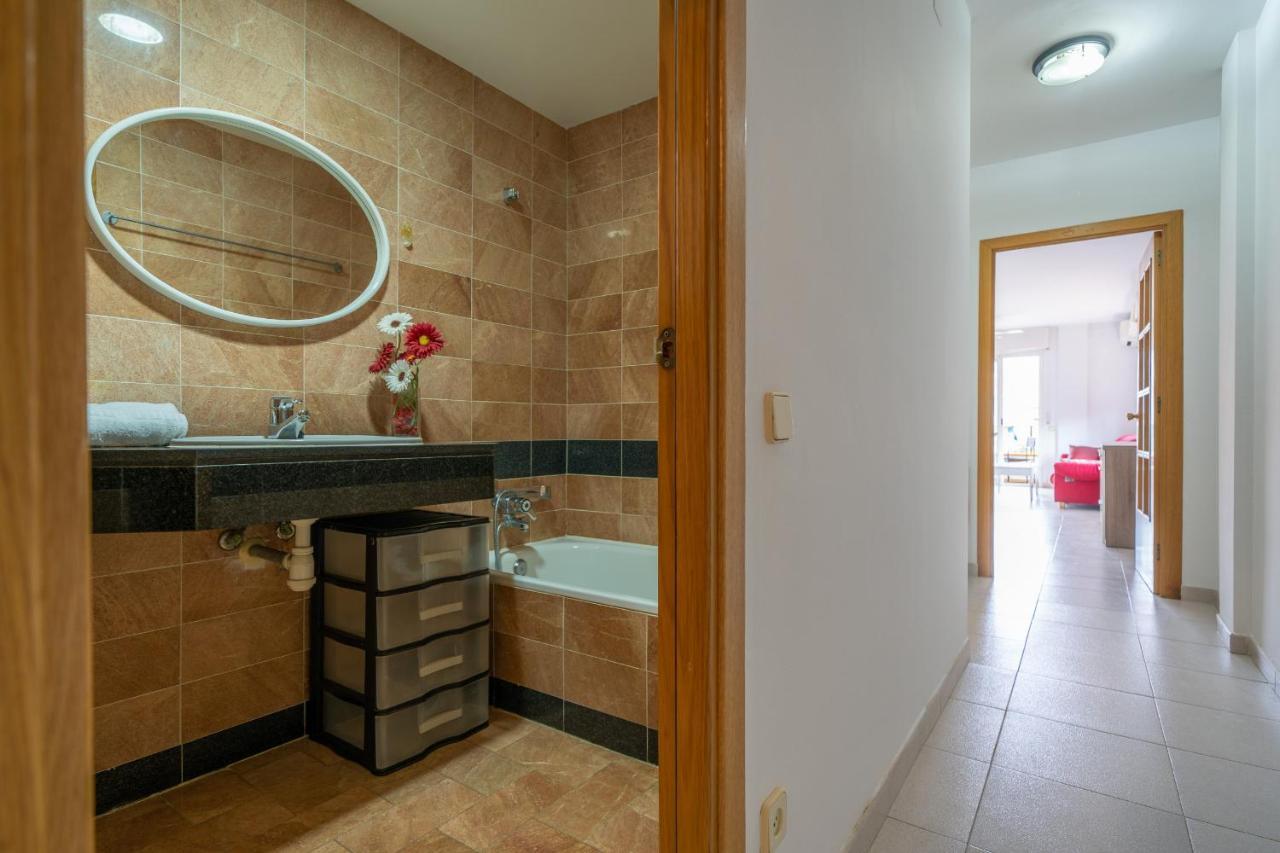 Homeholidaysrentals Margot - Costa Barcelona Pineda de Mar Ngoại thất bức ảnh