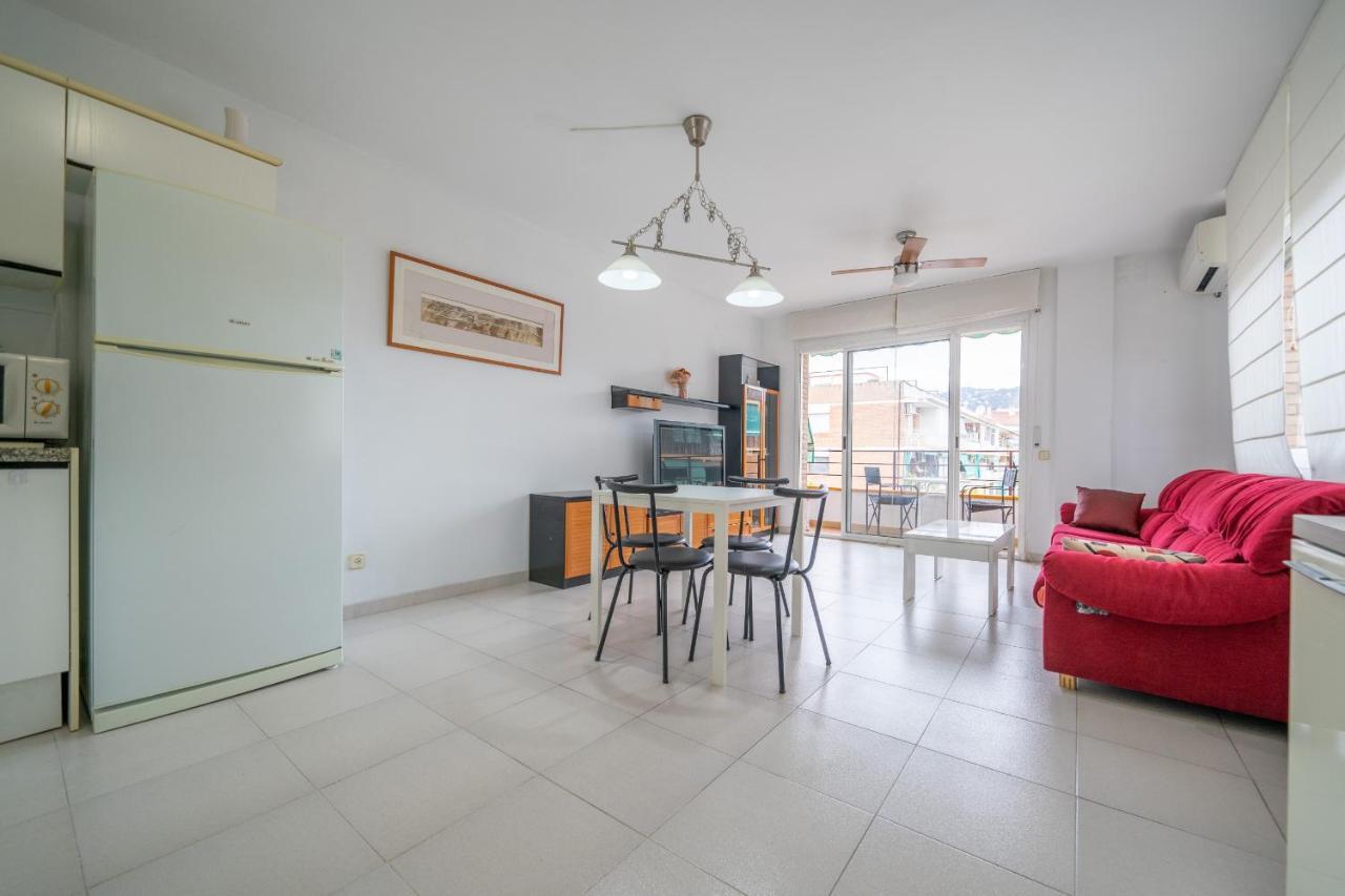 Homeholidaysrentals Margot - Costa Barcelona Pineda de Mar Ngoại thất bức ảnh